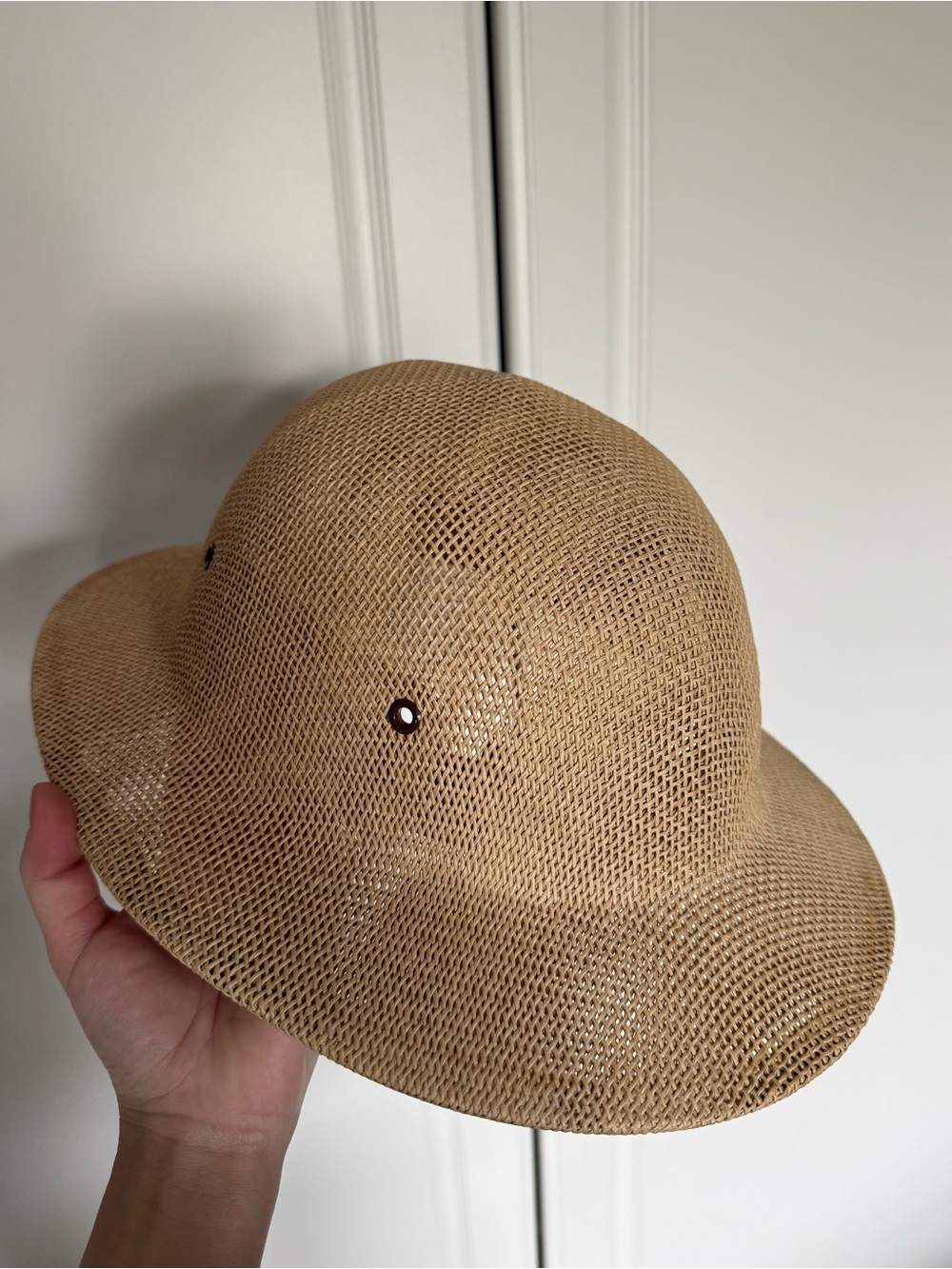 Brookstone safari hat